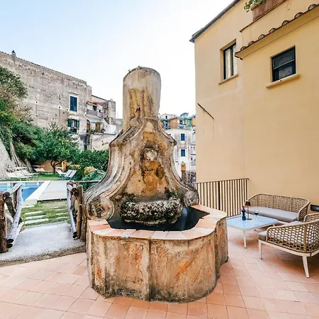 Bed & Breakfast Amalfi Resort 2*