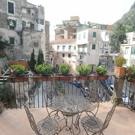 Bed & Breakfast Amalfi Resort 2*