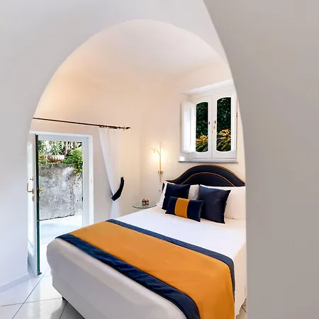 Amalfi Resort Bed and breakfast 4*
