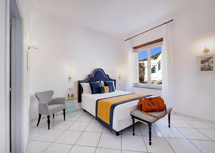Bed and Breakfast Amalfi Resort 4*